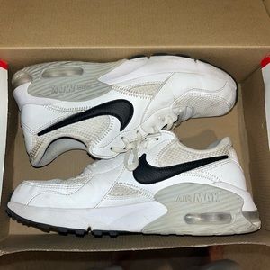 Nike air Max women’s 8.5